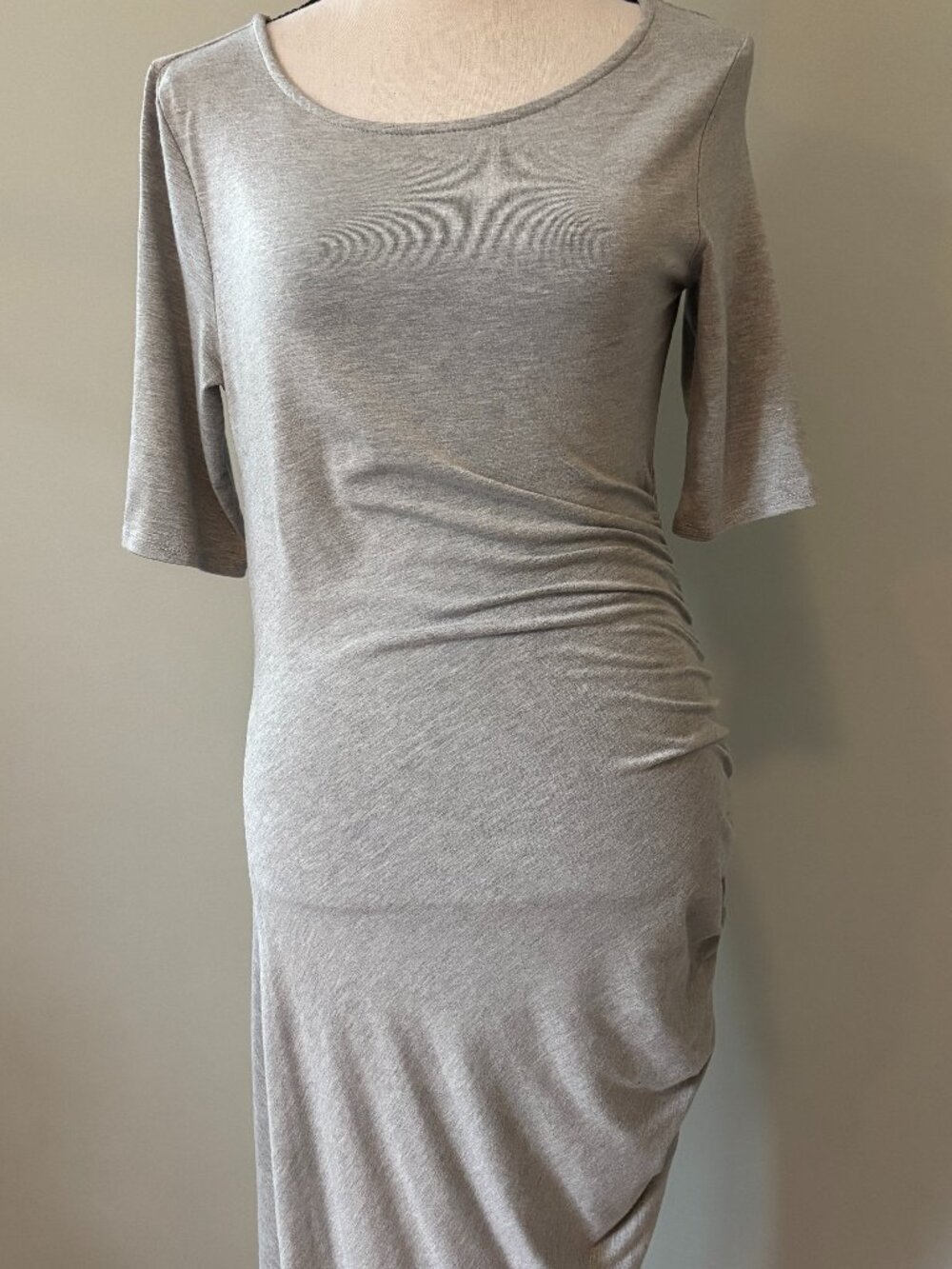 Lulu's Gray Ruched Bodycon Dress 3/4 Sleeve M Like New - Picture 1 of 5